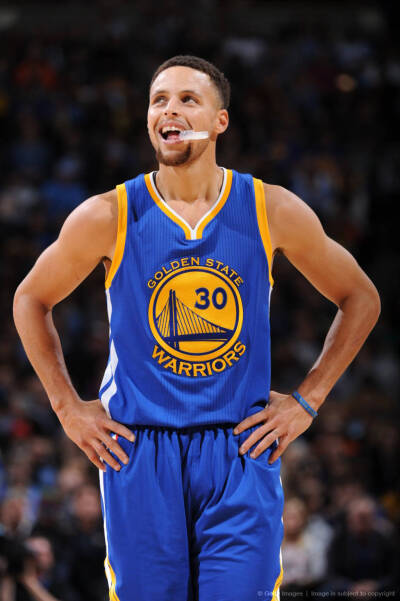 这手牌其实 这手牌其实