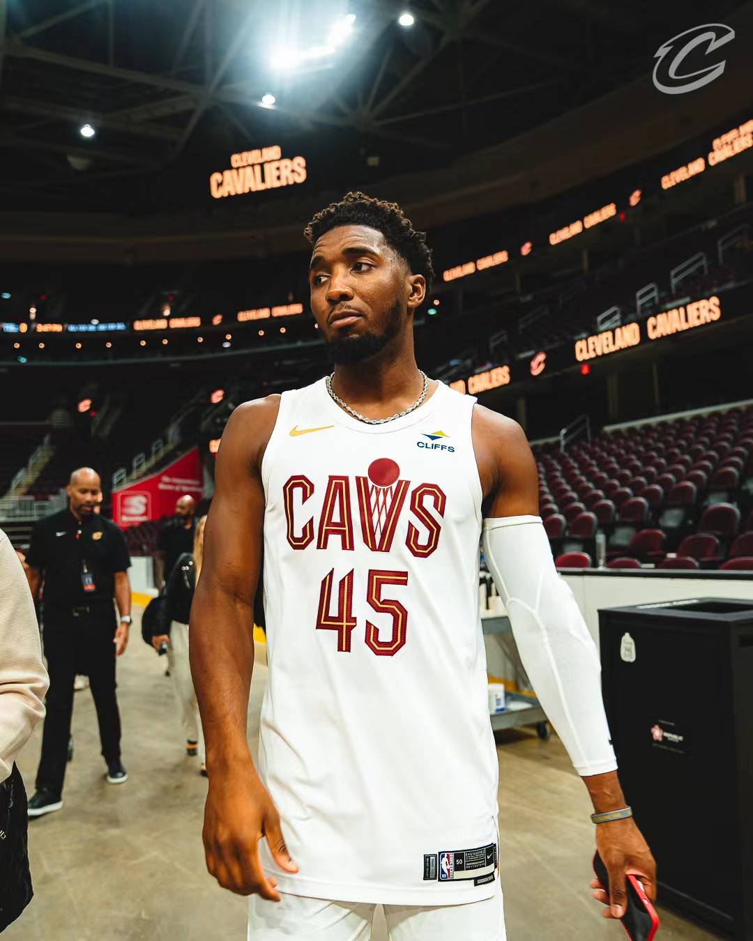 问题是低外 问题是低外