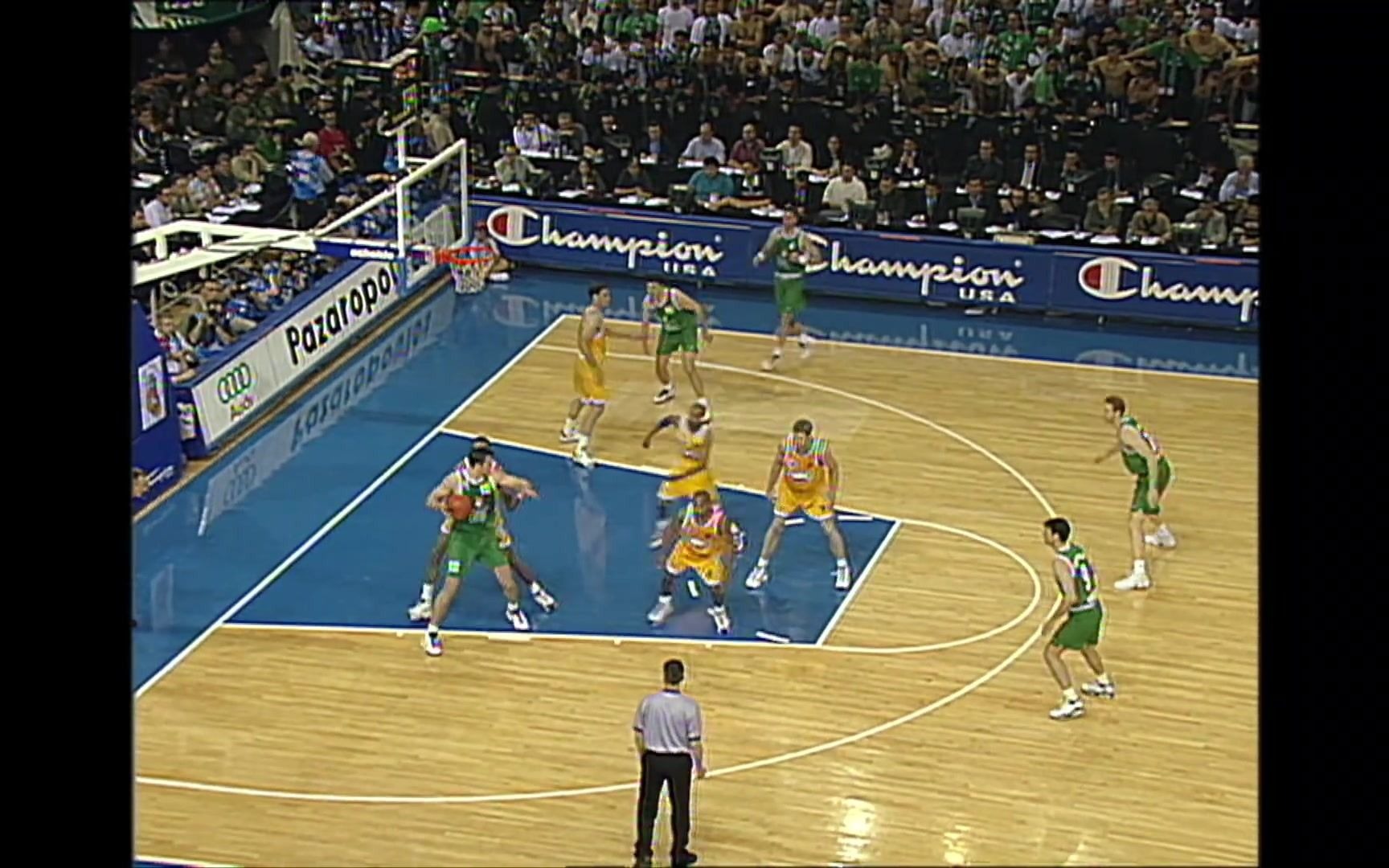 浓眉复出轻松12分丁威迪16+12 独行侠送篮网4连败